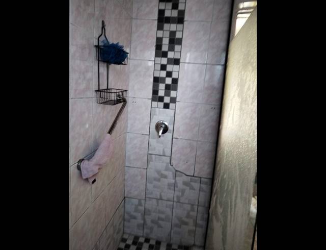 3 BEDROOM HOUSE FOR SALE IN UMFUYANENI